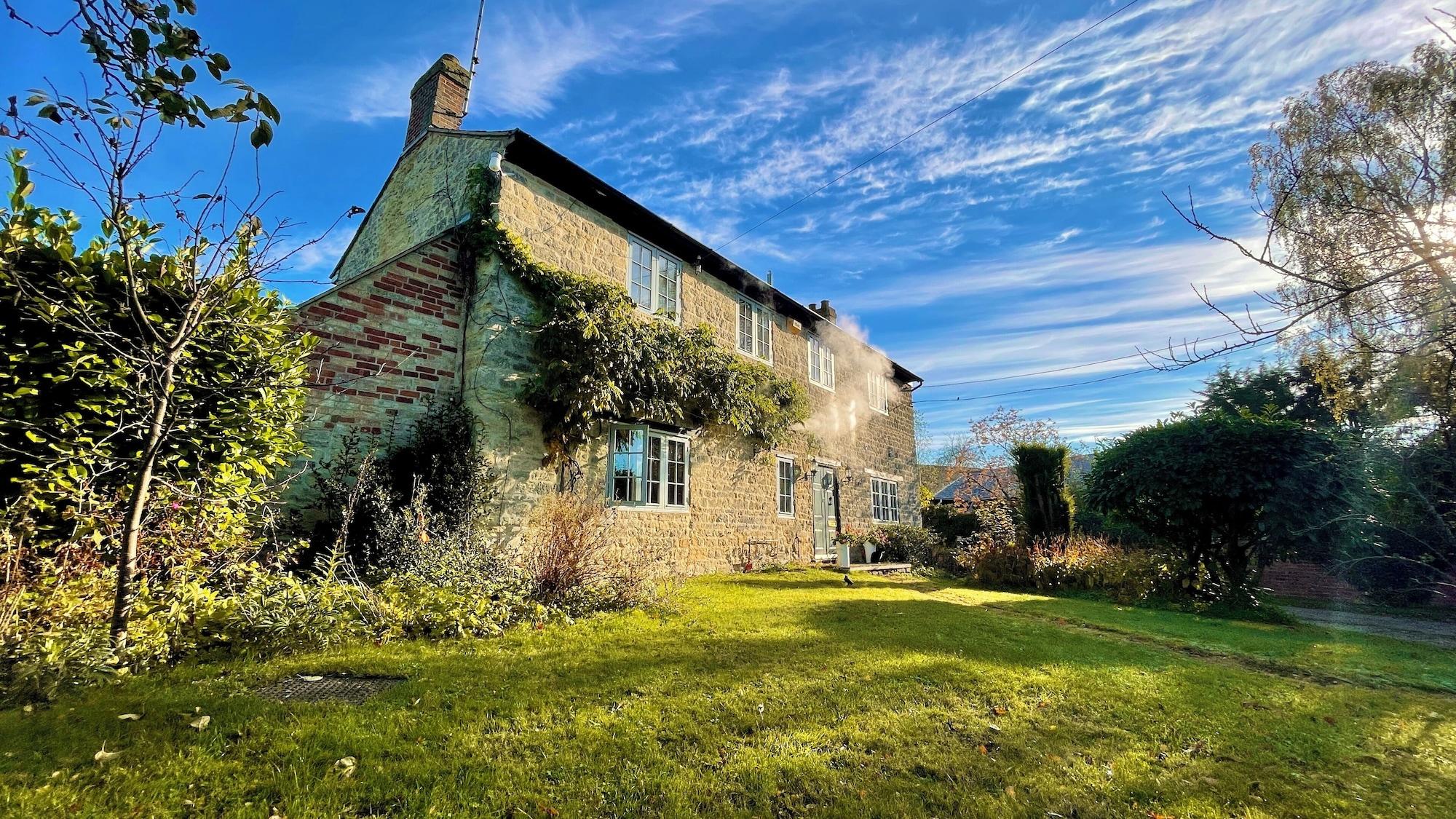 Vista Exterior Home Farm Bed & Breakfast