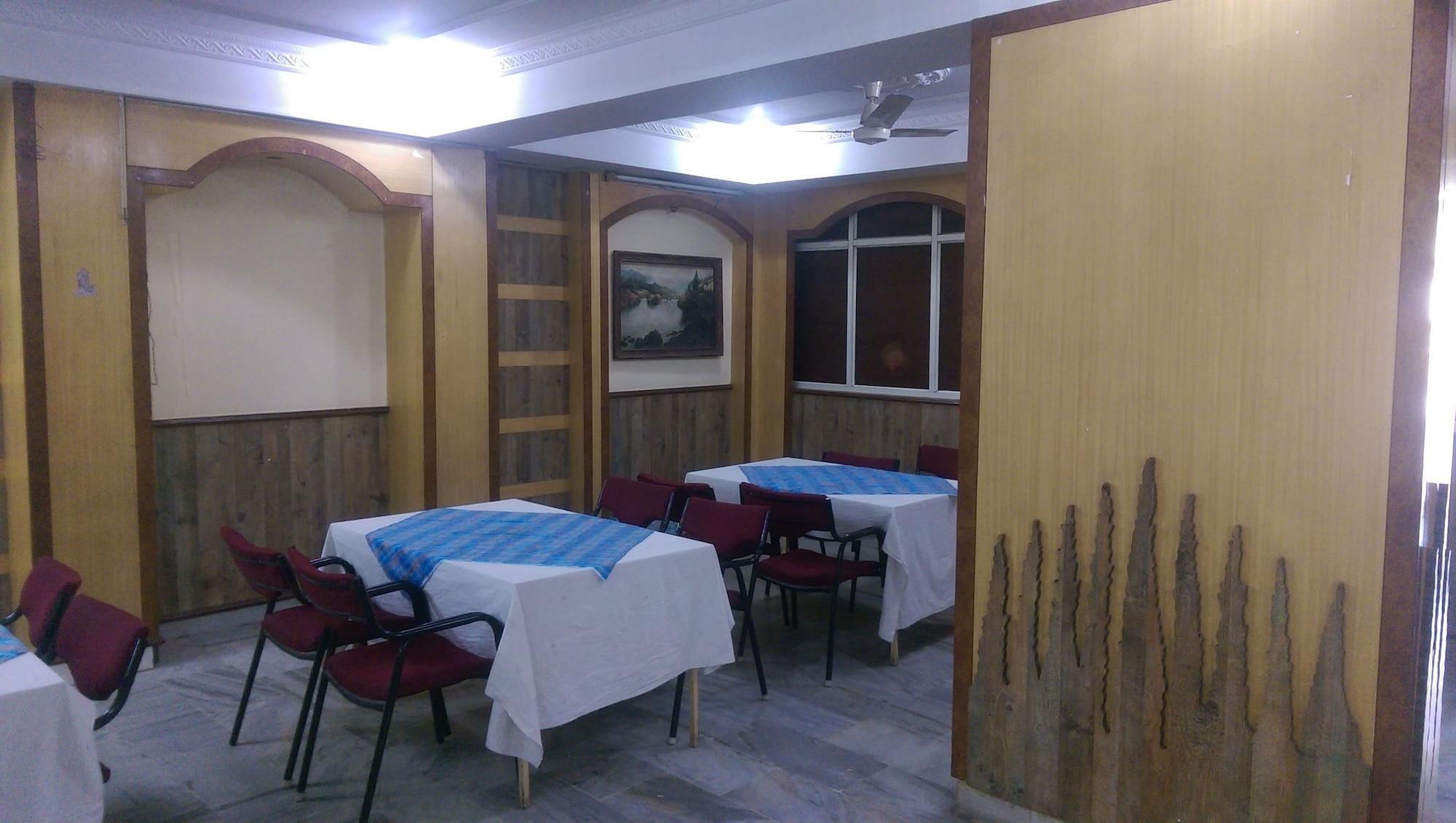 Restaurant Hotel New Sunder
