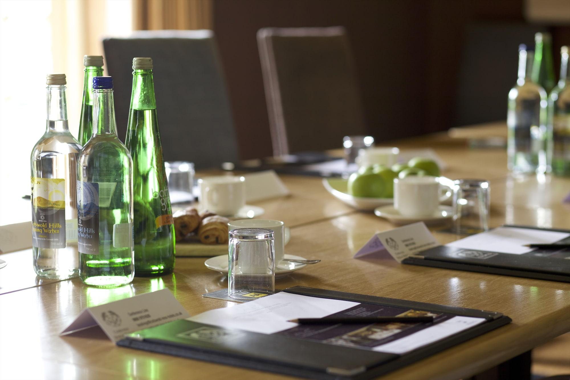 Sala de Reuniones Bear of Rodborough Hotel