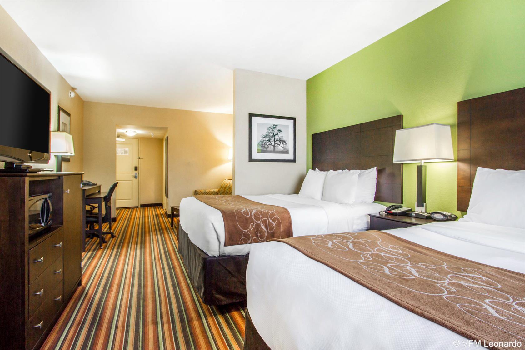 Vista Exterior Comfort Suites Jackson I-40