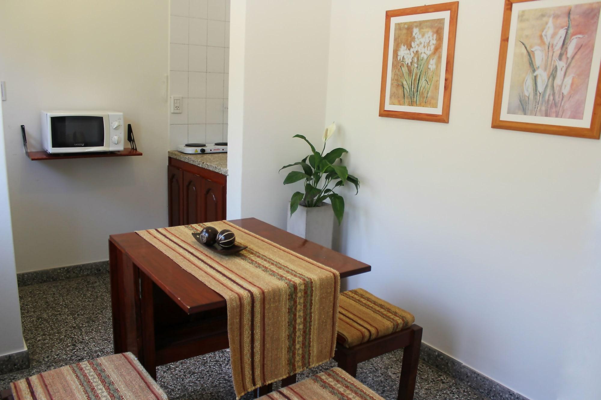 Equipamiento de Habitación Ref Apart Hotel