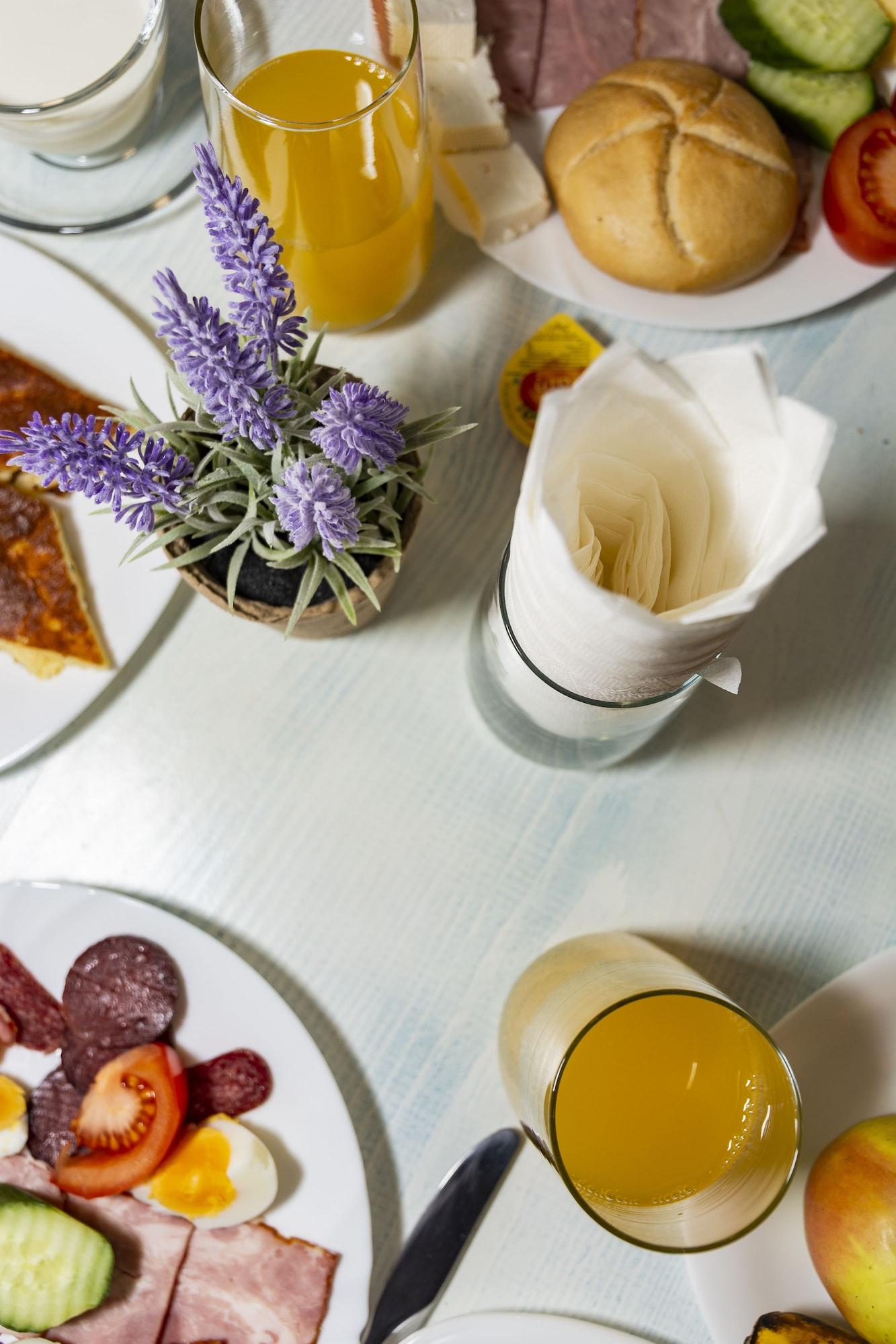 Restaurant City Hotel