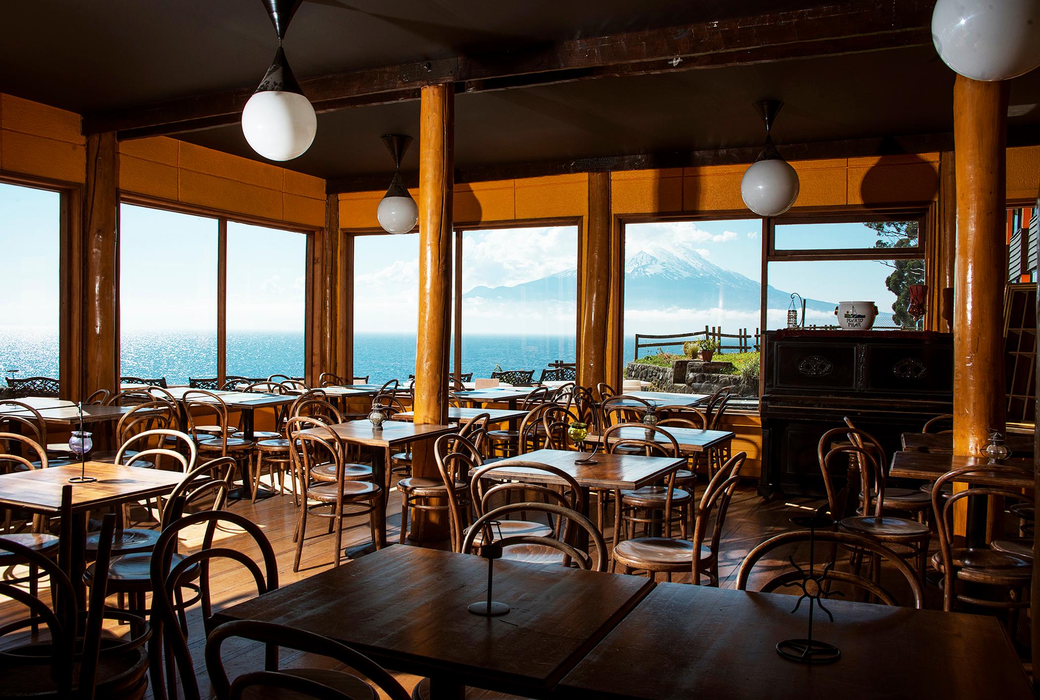 Restaurant Hotel y Cabañas Puerto Pilar