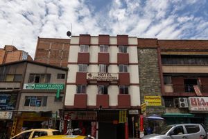 Alojamiento - Hotel Conquistadores