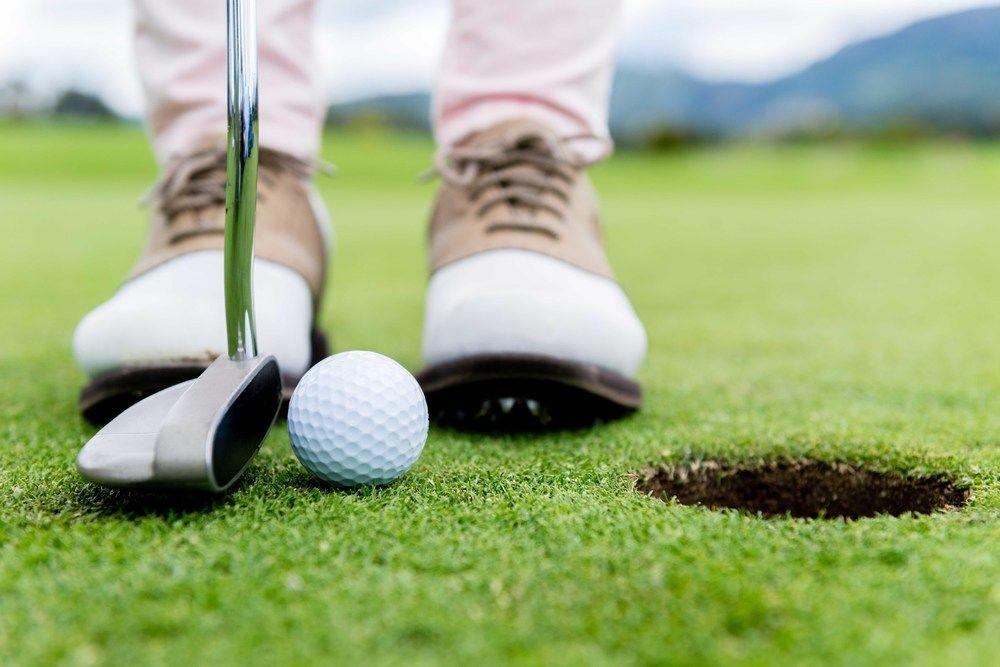 Campo de Golf Noah's Mid City Motor Inn