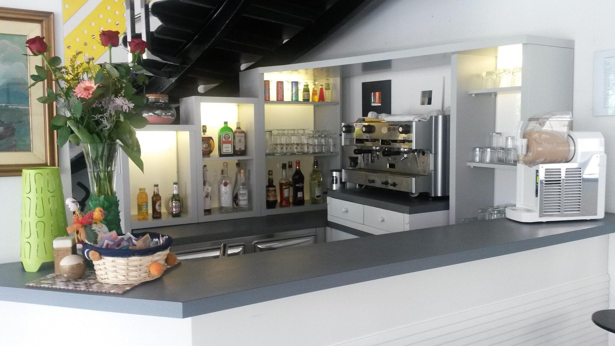 Bar/Salón Hotel Desire'