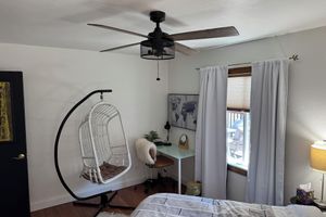 Arriendo temporal - The Hillside Ranch: Relaxing Modern 4bd 2ba Oasis
