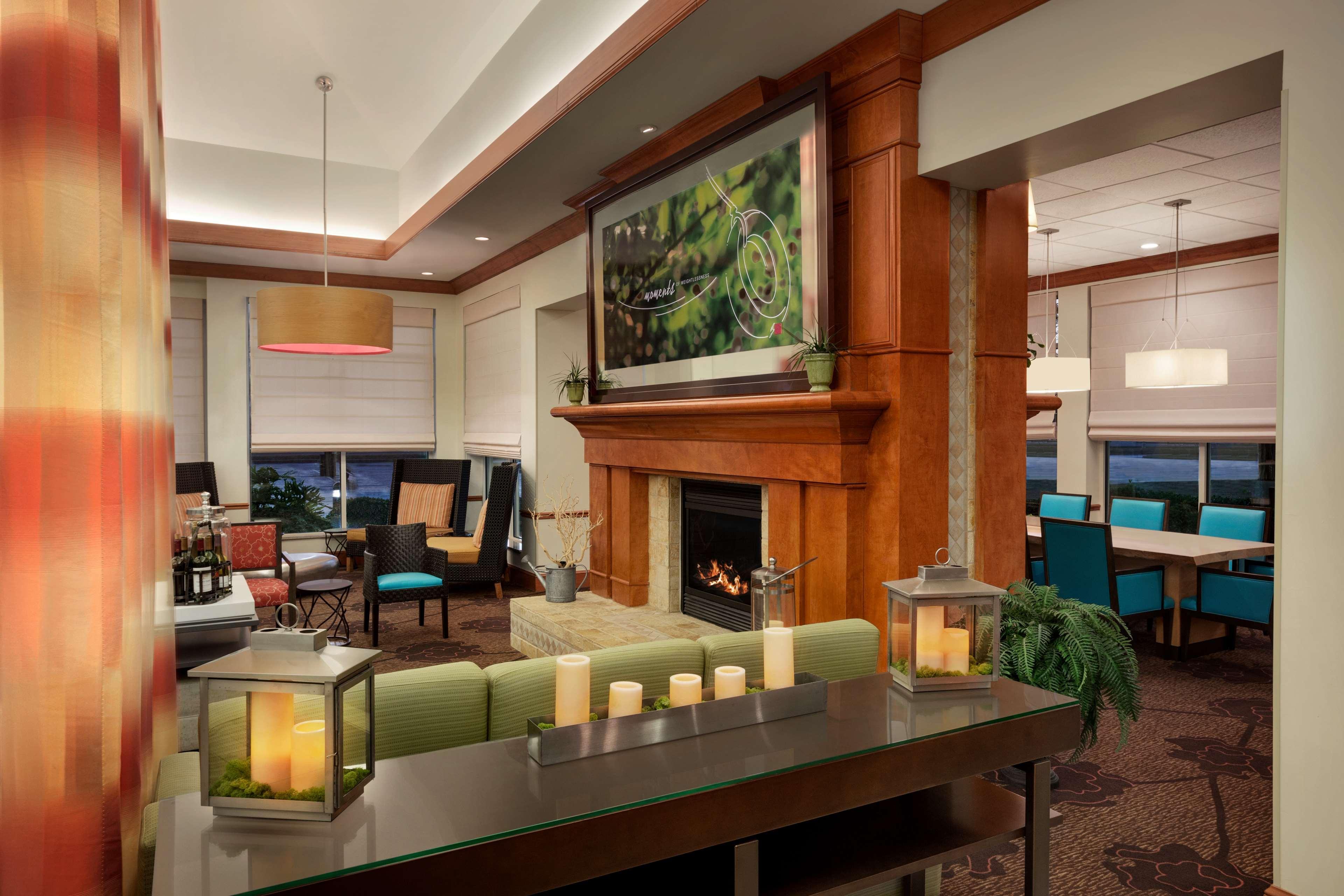 Vista Lobby Hilton Garden Inn West Monroe