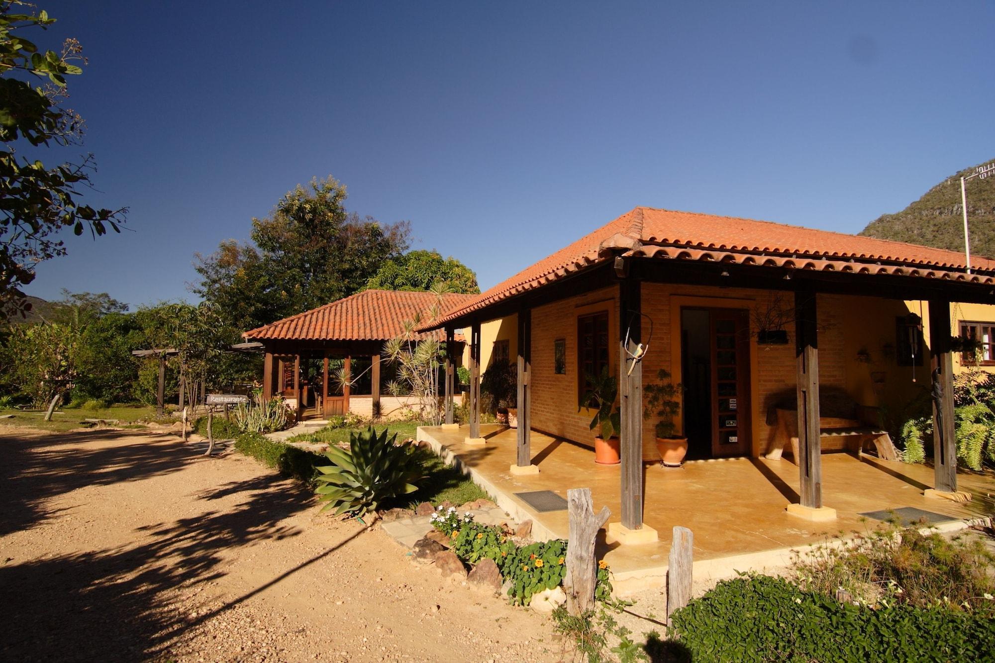 Vista Exterior Pousada Vale das Araras