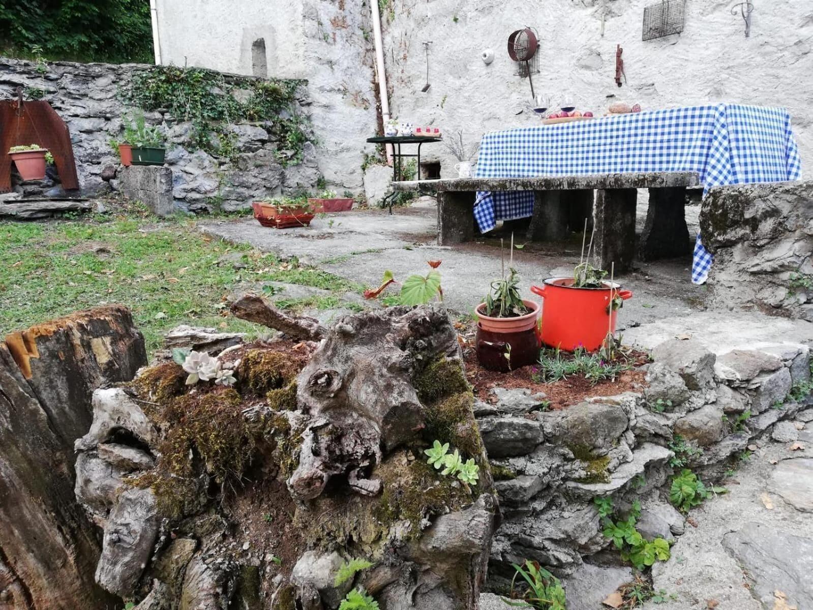 Vista Exterior B&B Lake Como Cottage