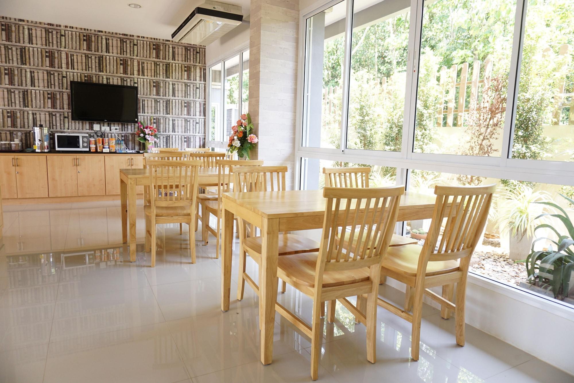 Vista Lobby Chompu Nakarin Apartment