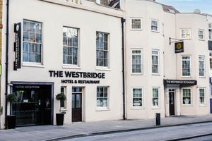Hotel - The Westbridge Hotel