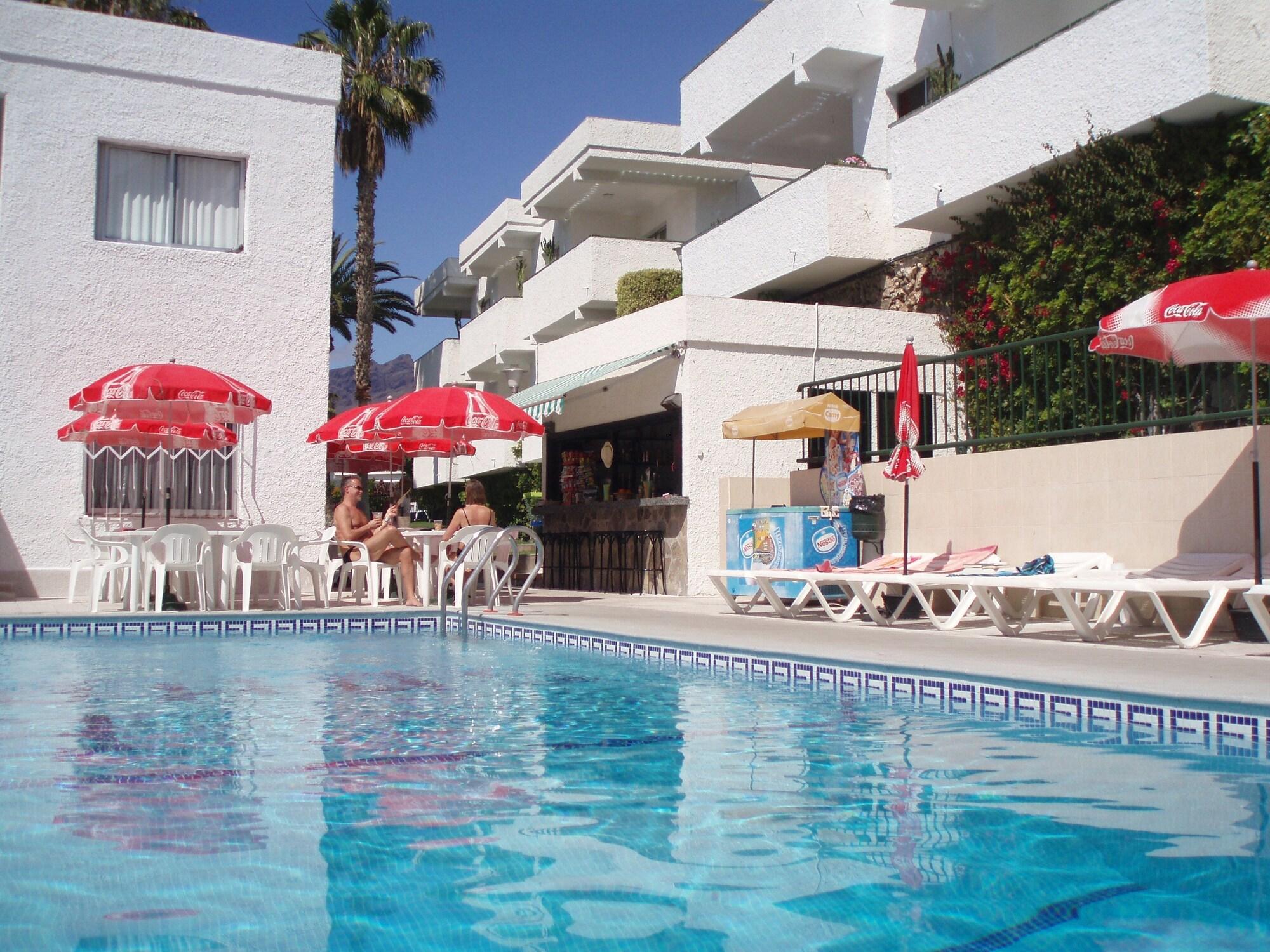 Vista Piscina El Sombrero Apartments Los Gigantes