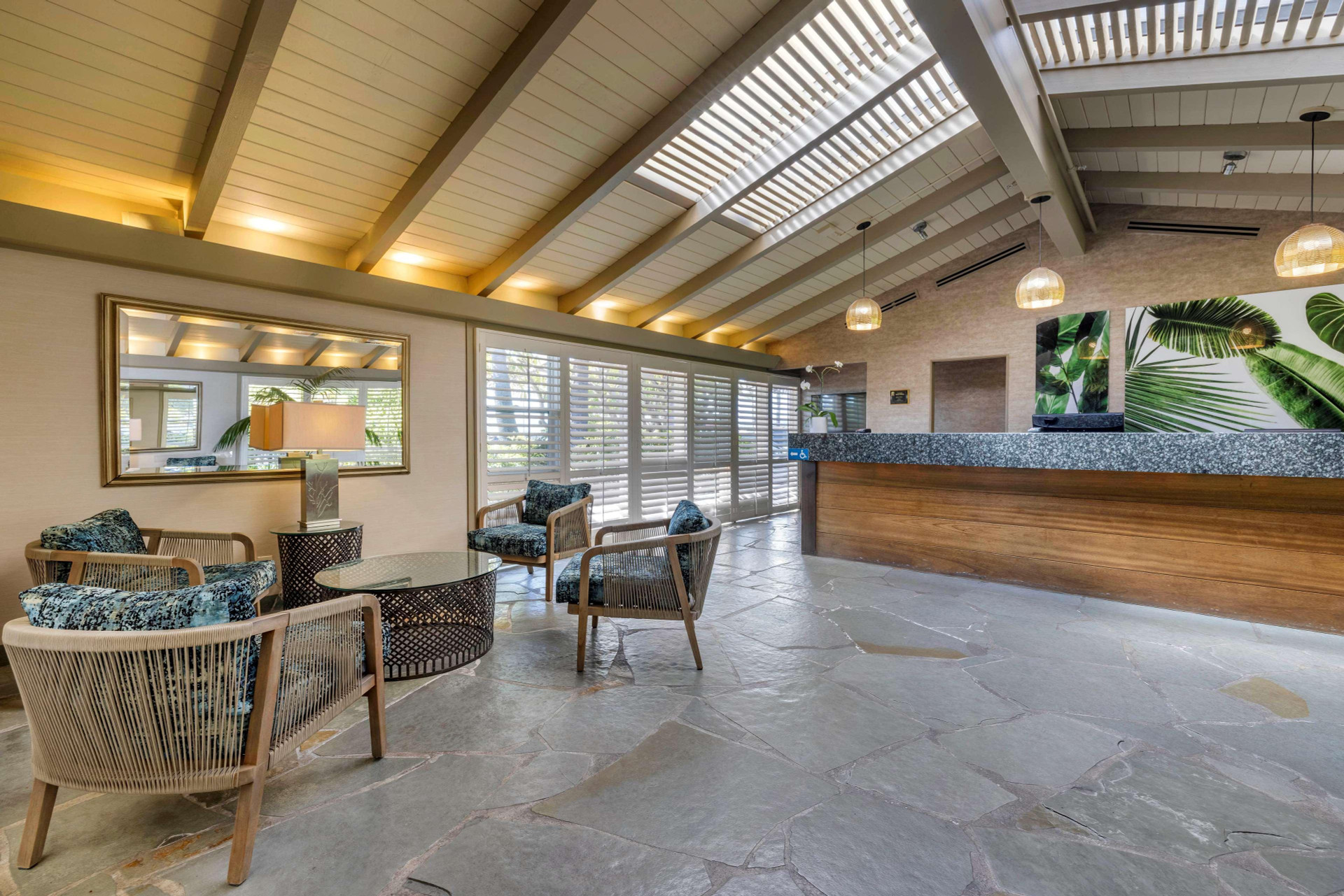 Vista Lobby Best Western Plus Island Palms Hotel & Marina