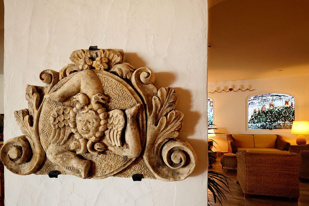 Vista Lobby Le Calette Bay