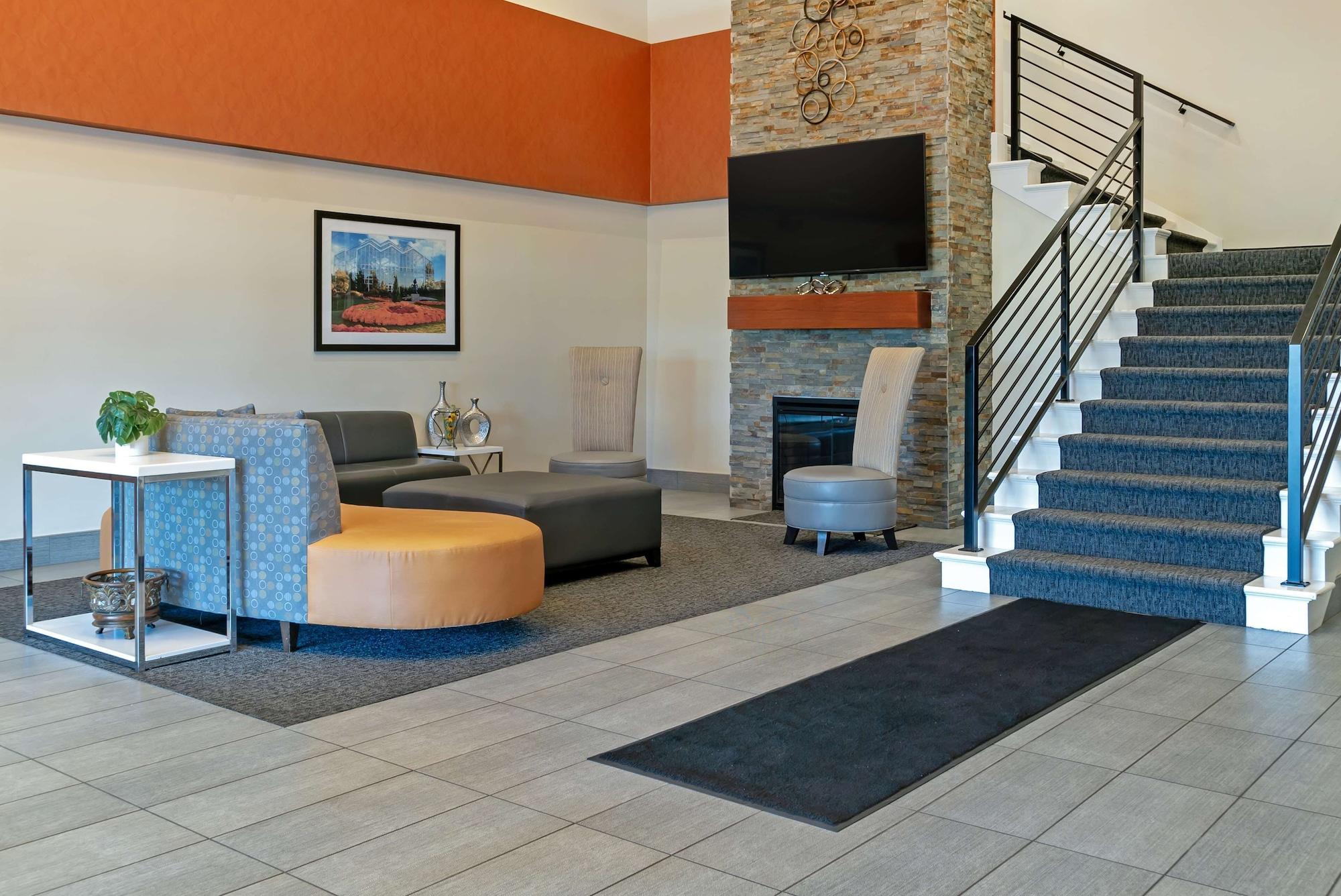 Vista Lobby Best Western Executive Inn & Suites