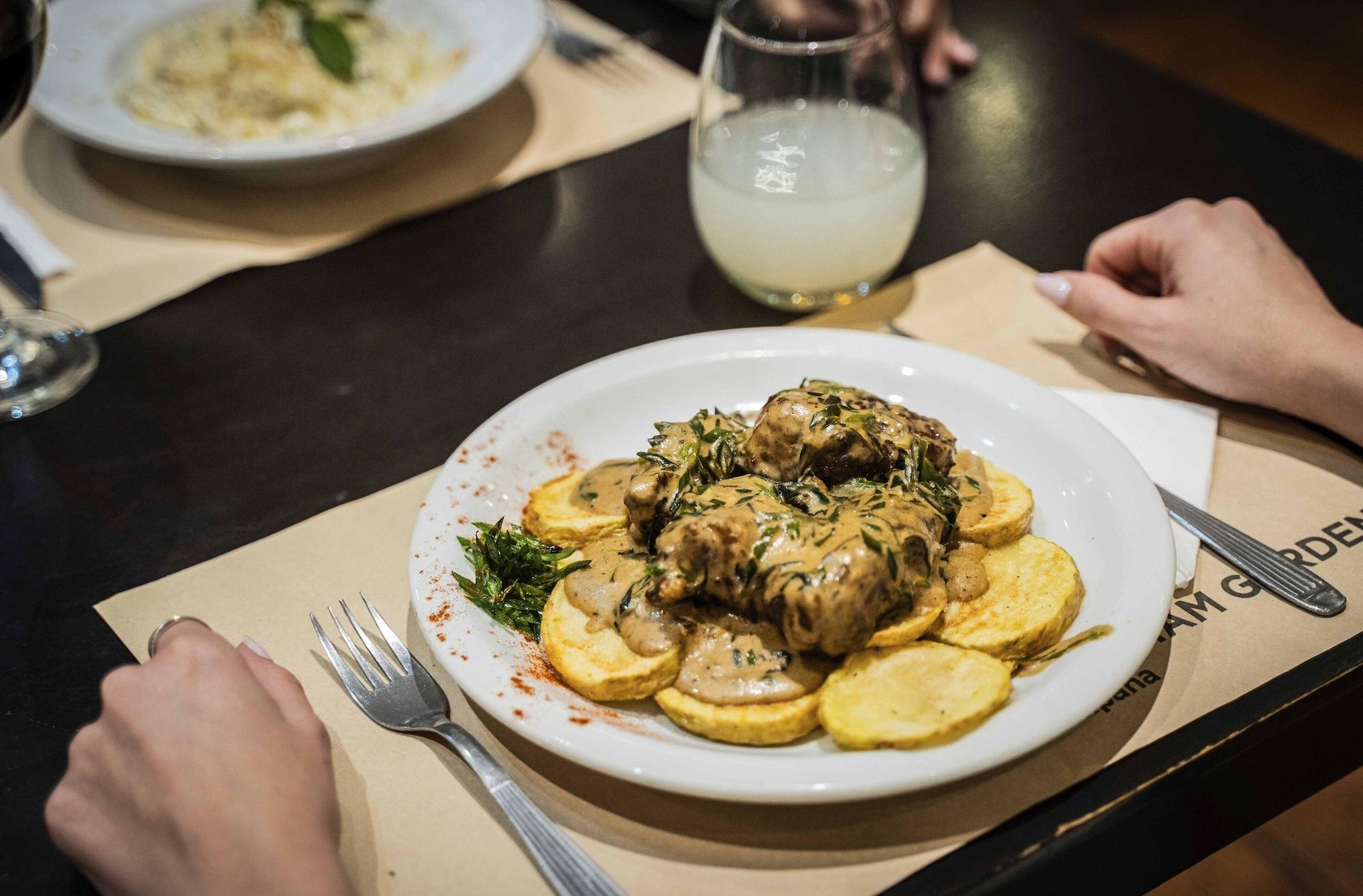 Restaurant Wyndham Garden Campana