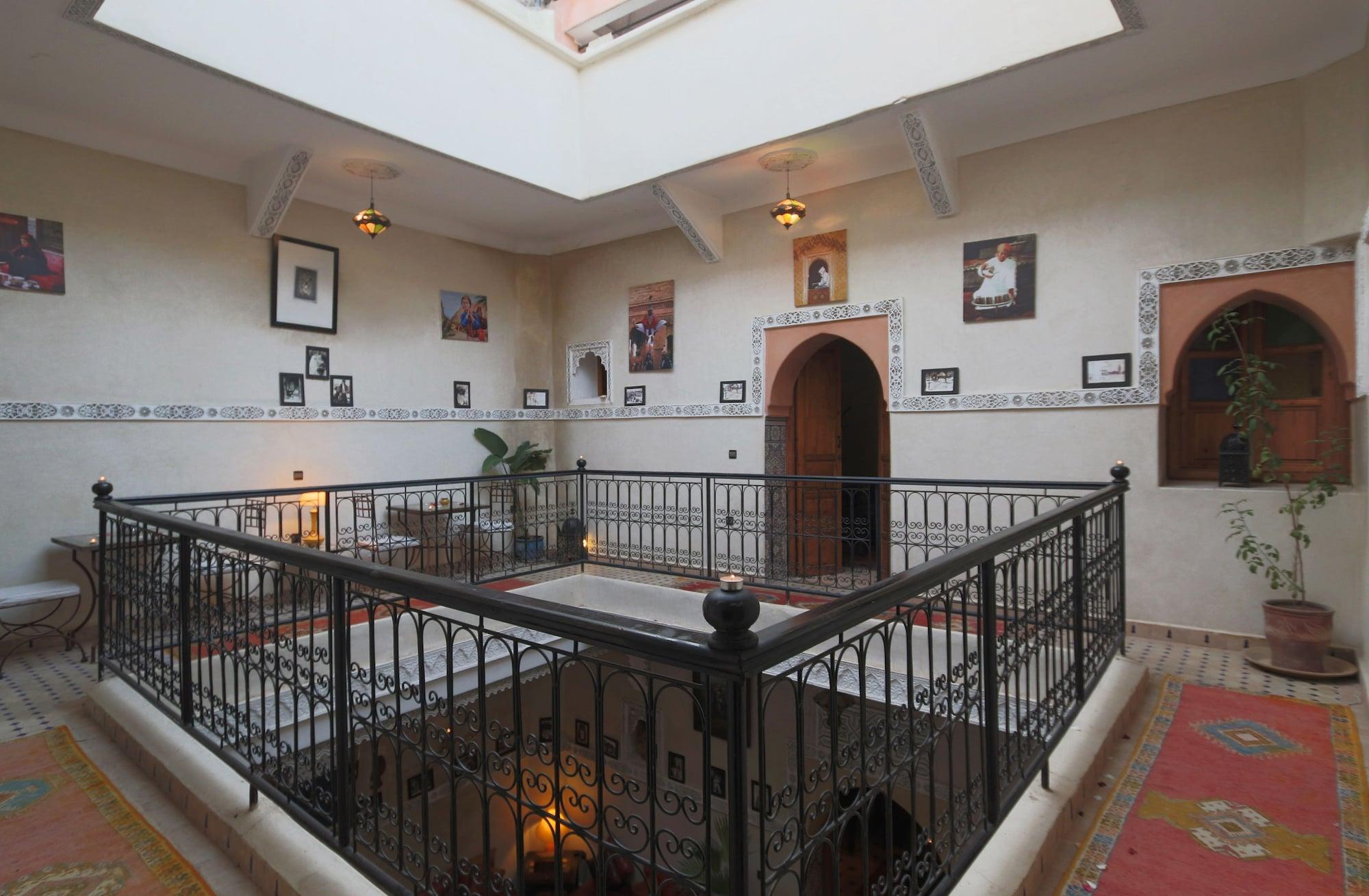 Varios Riad Maissoun