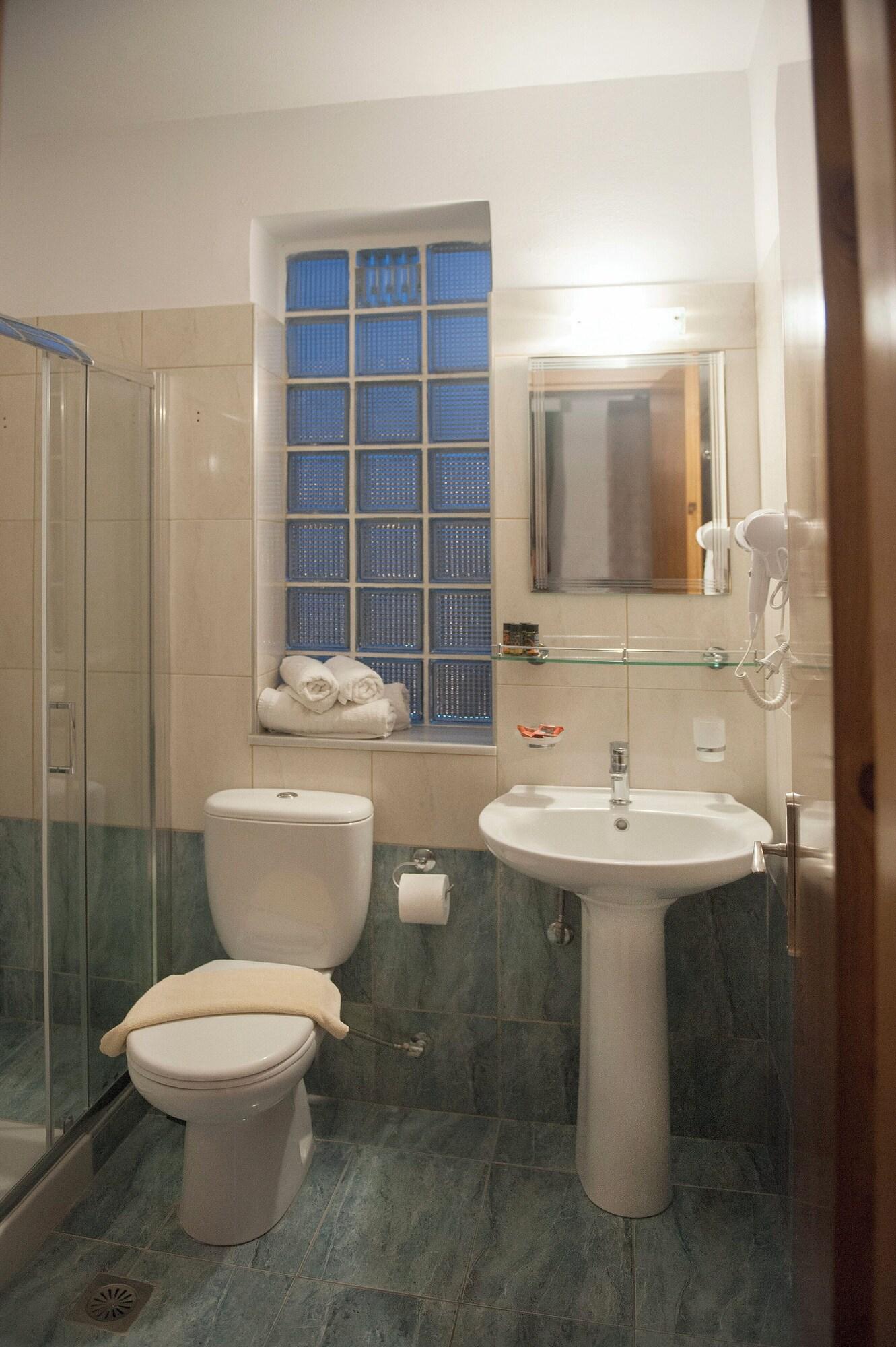 Equipamiento de Habitación Kallitsakis Beach