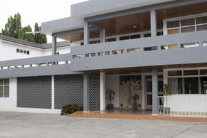 Alojamiento - East Legon Guest Lodge