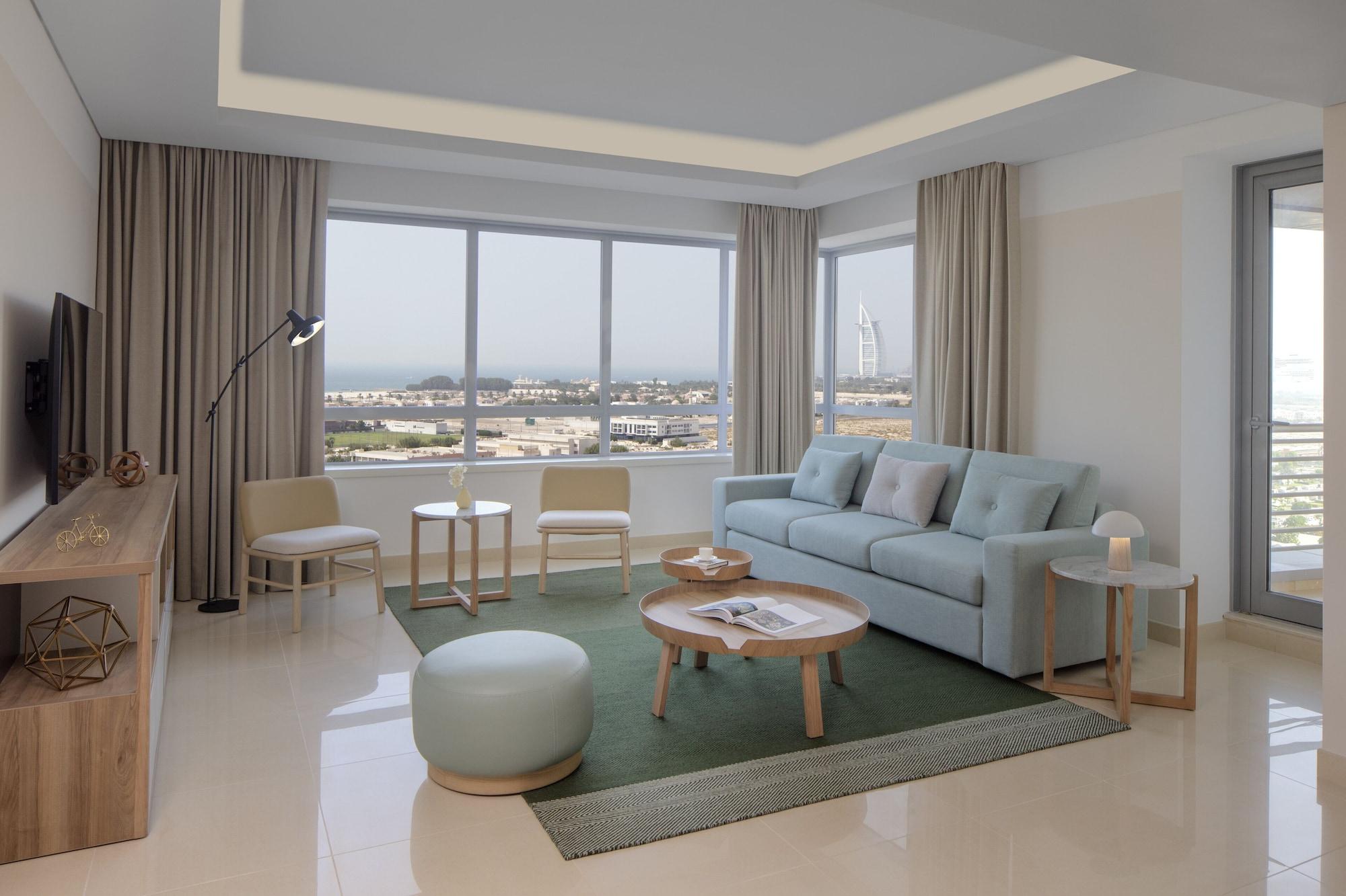 Habitación Staybridge Suites Dubai Internet City by IHG