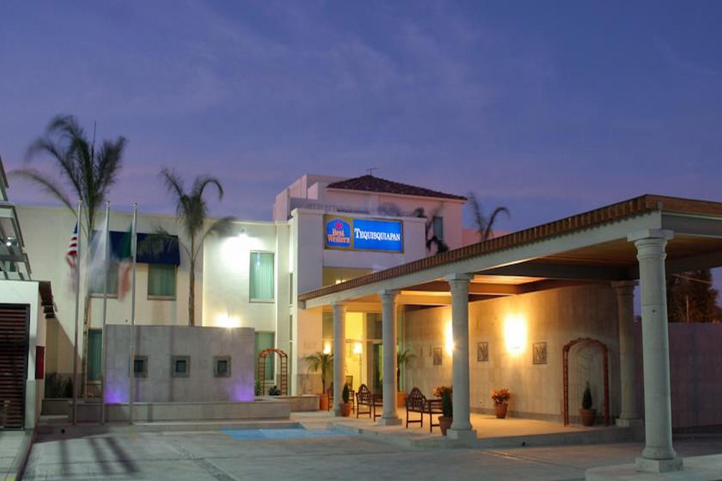 Vista Exterior Best Western Tequisquiapan