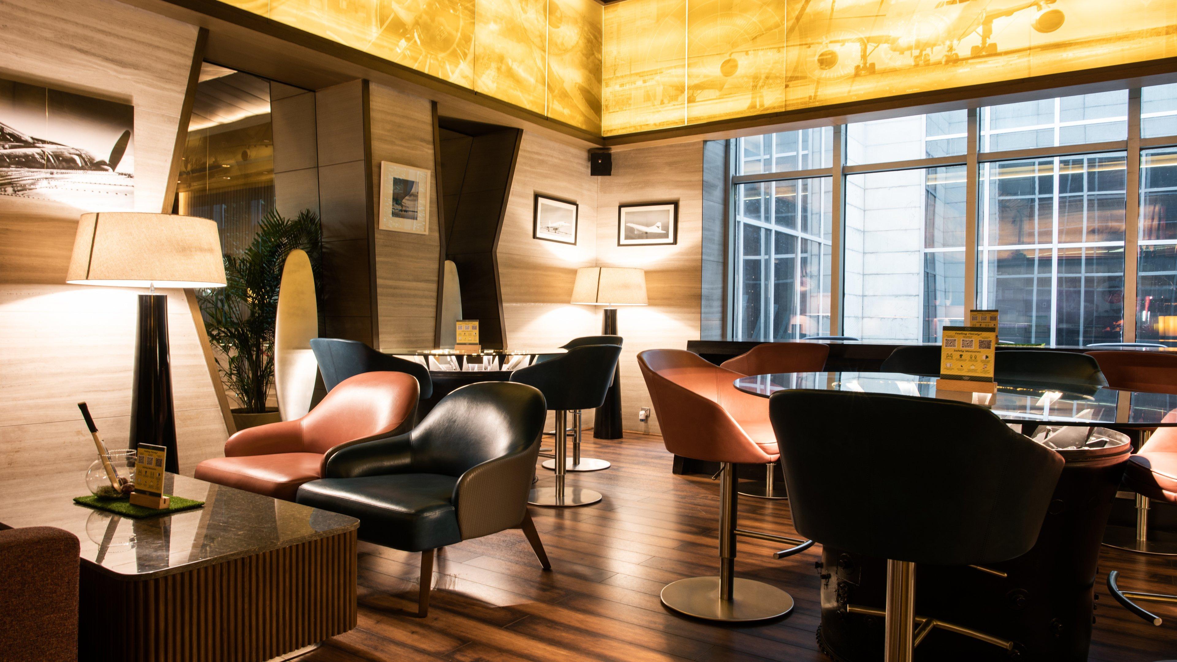 Bar/Salón Holiday Inn New Delhi Aerocity by IHG