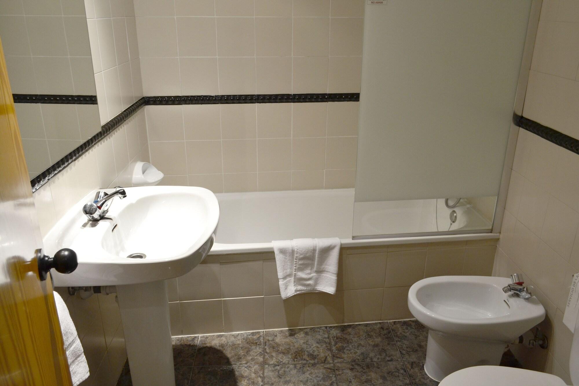 Equipamiento de Habitación Hotel Alda El Pasaje