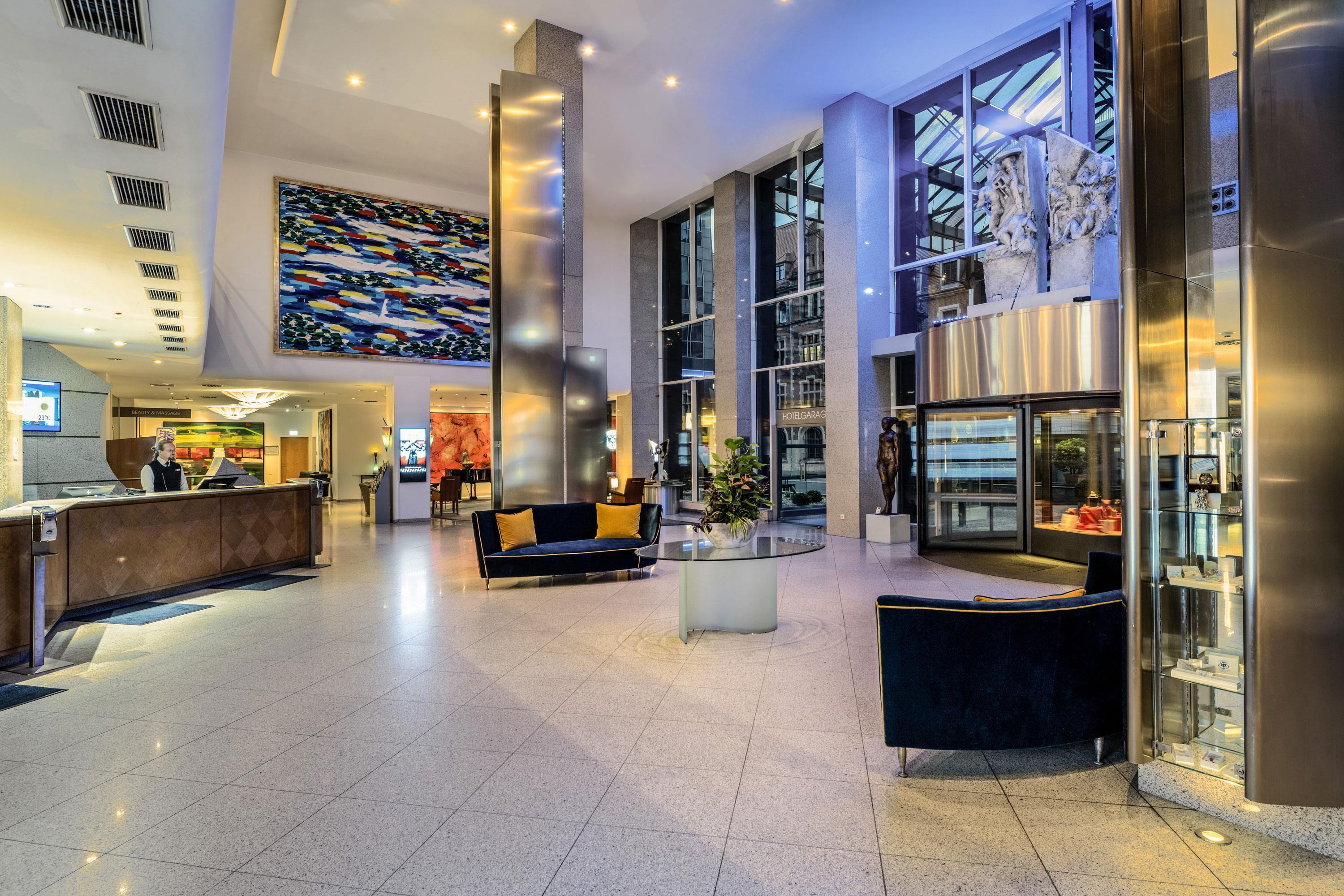 Vista Lobby Maritim proArte Hotel Berlin