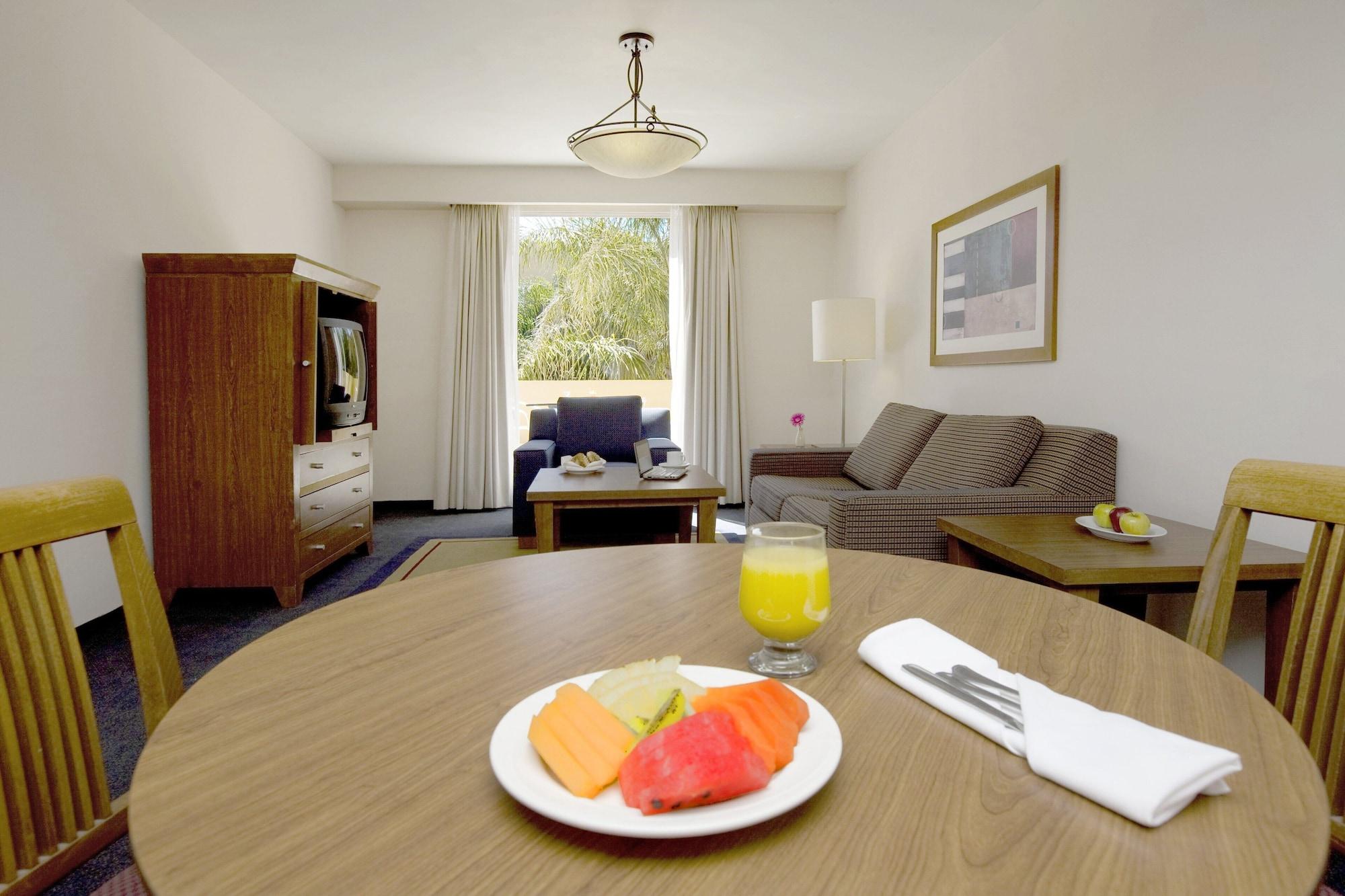 Habitación Fiesta Inn Express San Luis Potosí Oriente