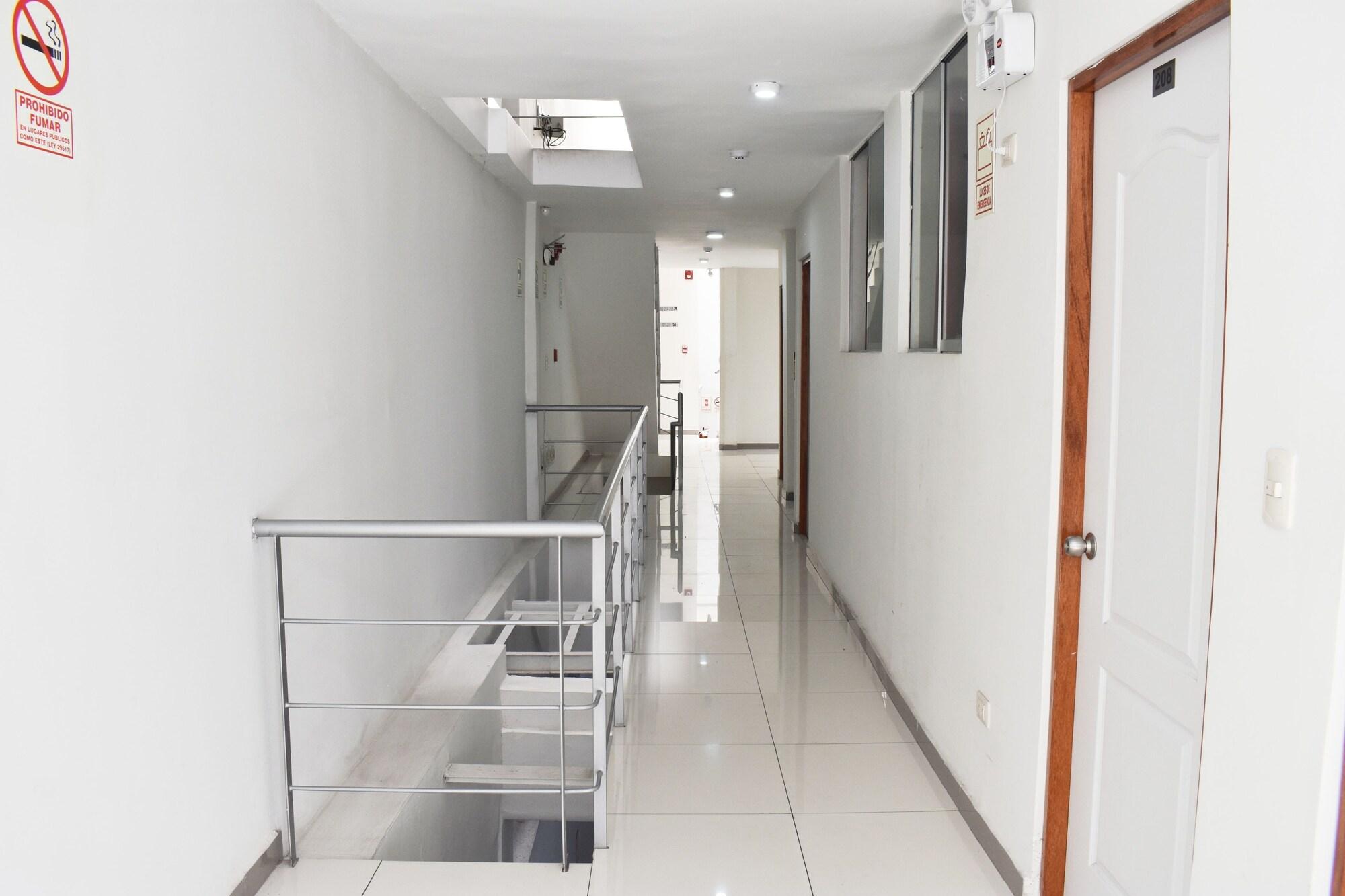 Varios Hostal Marbella