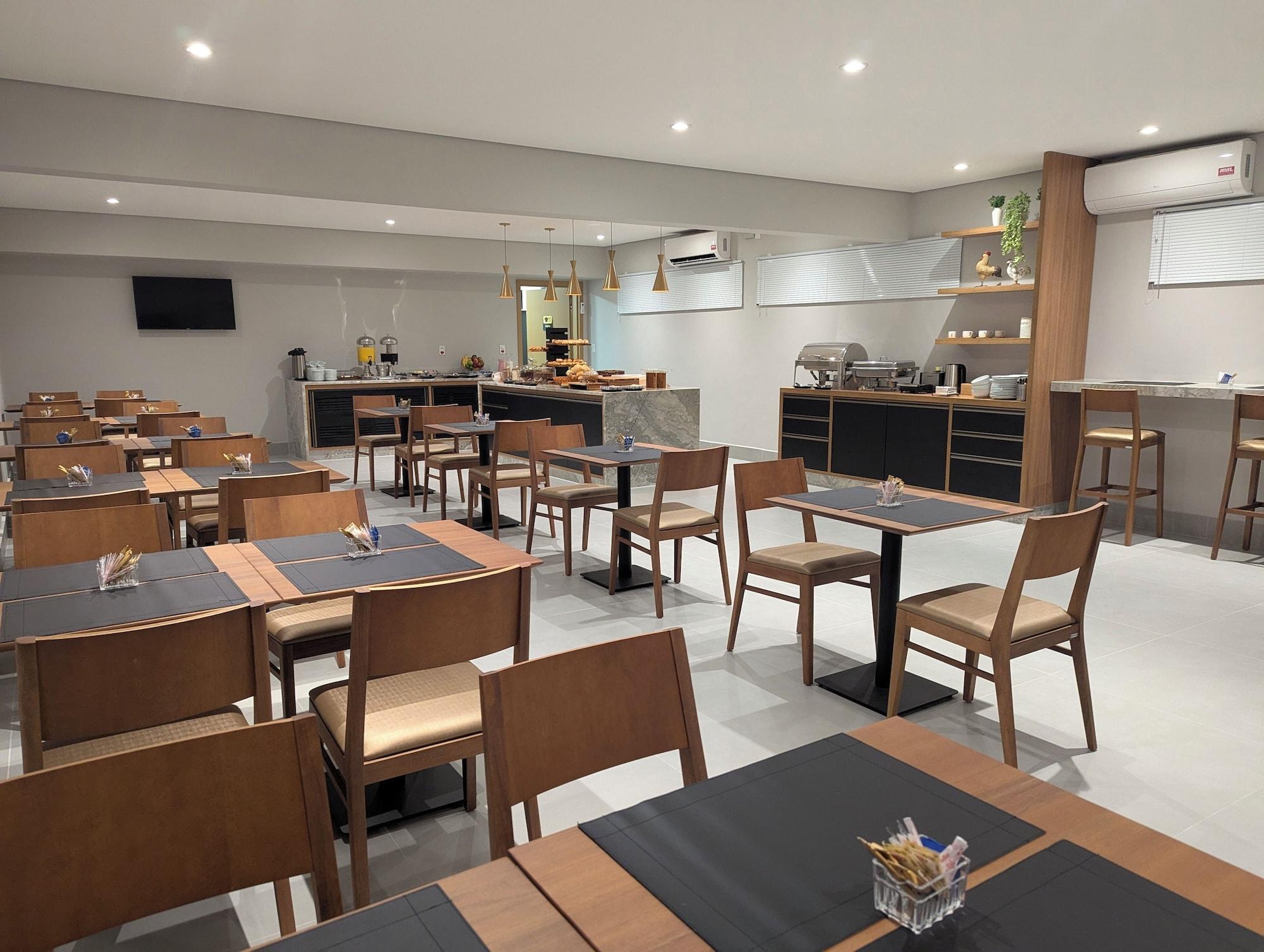 Varios Hotel Jardim Iracema