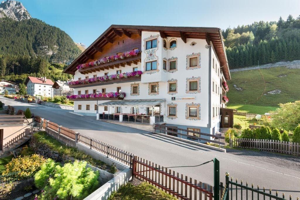 Vista Exterior Hotel Grissemann