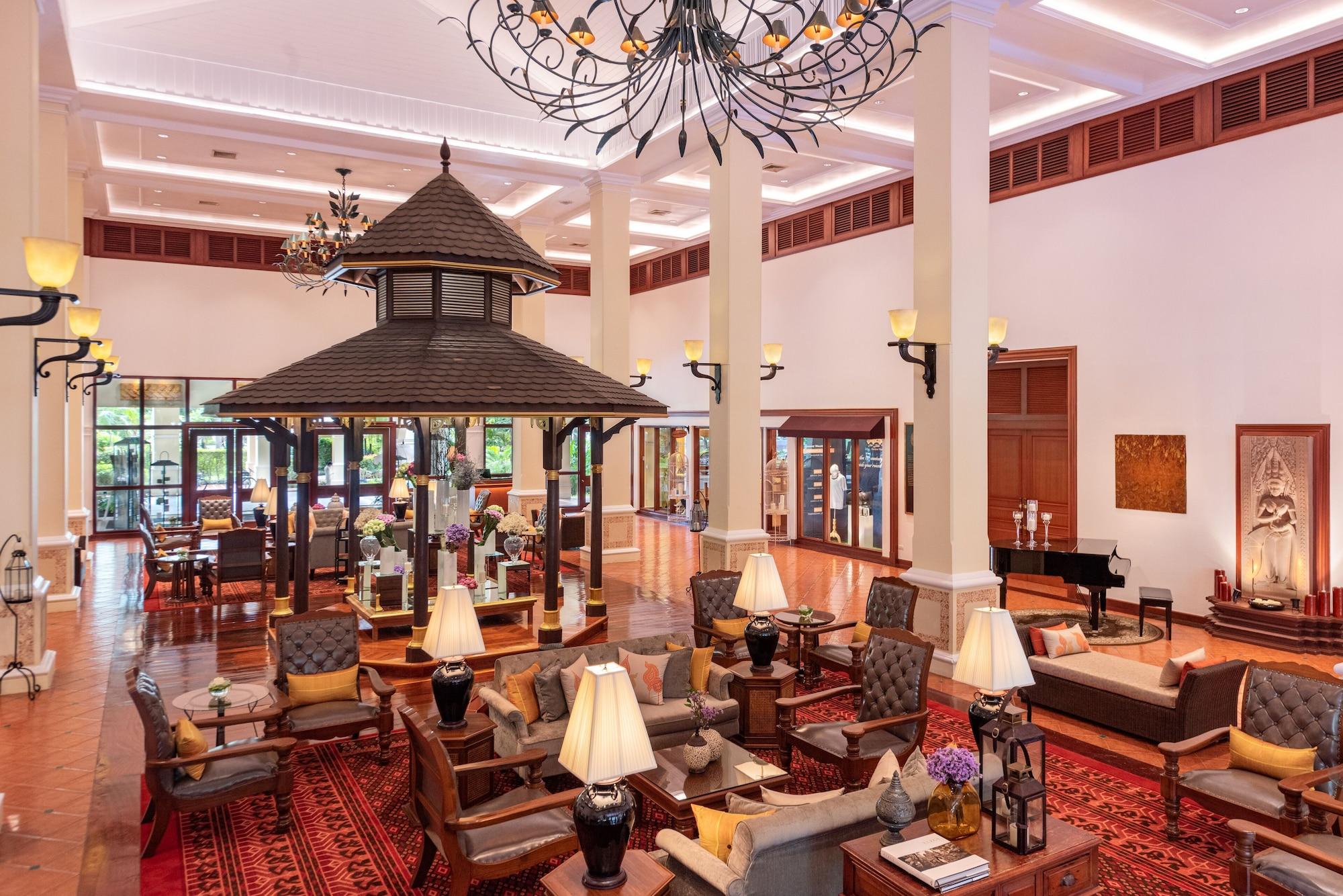 Vista Lobby Sofitel Angkor Phokeethra Golf & Spa Resort