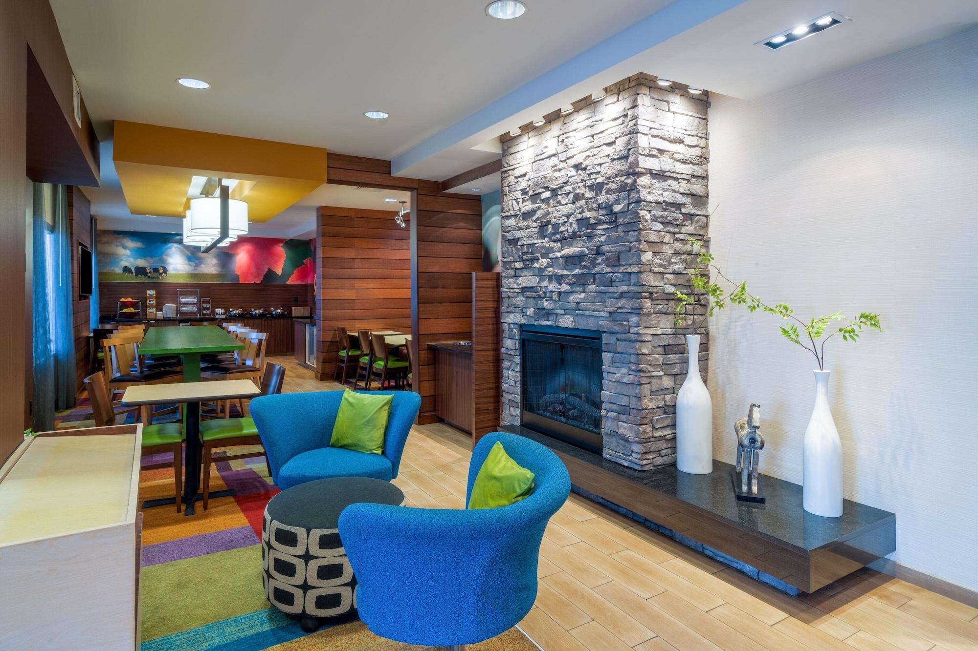 Vista Lobby Smyrna Nashville Fairfield Inn & Suites by Marriott