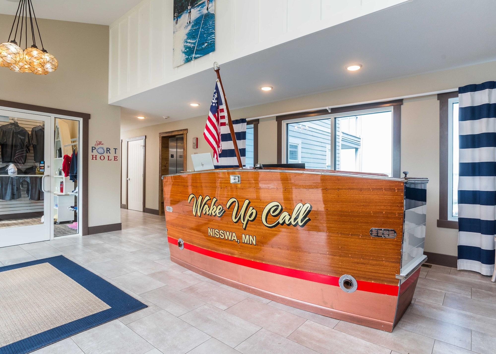 Vista Lobby Quarterdeck Resort & Restaurant