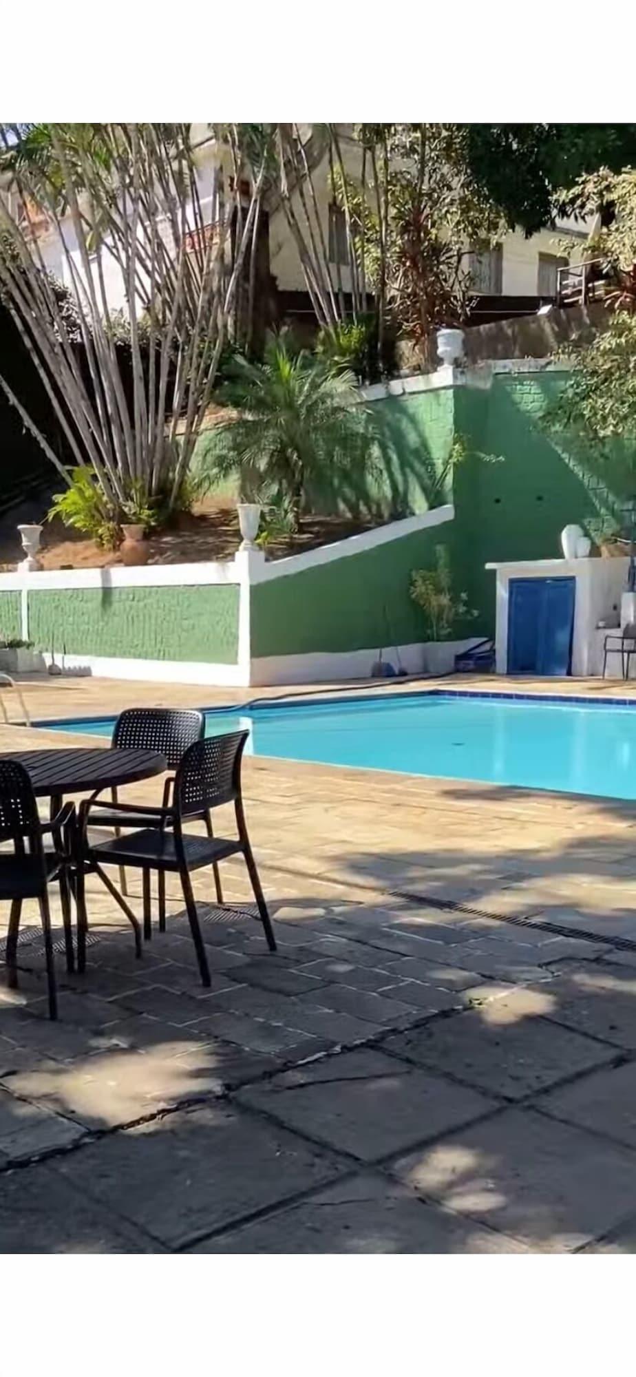 Vista Piscina Mara Palace Hotel