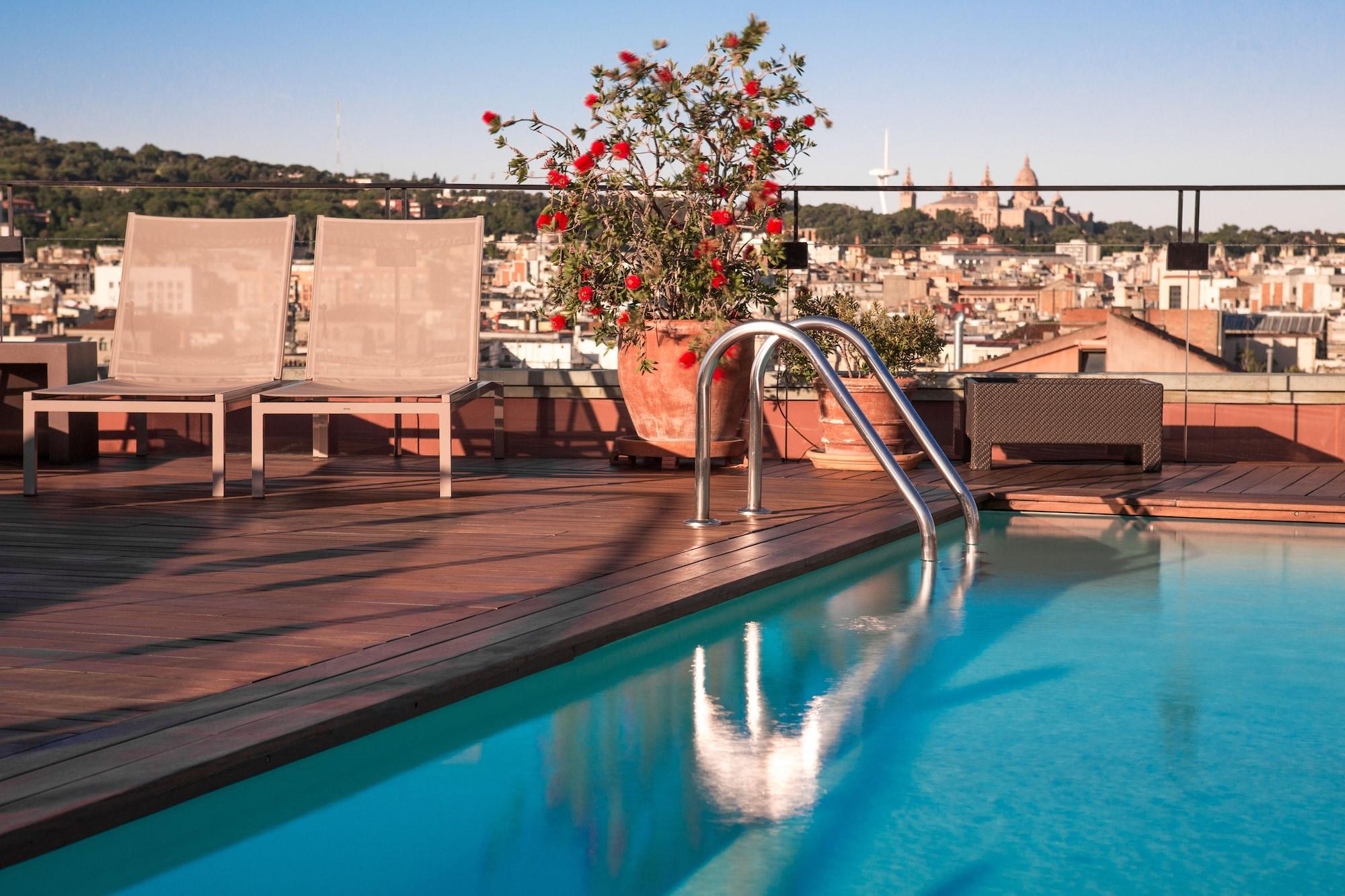 Vista Piscina Hotel 1898