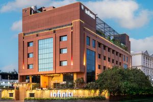 Alojamiento - Infiniti Hotel & Spa