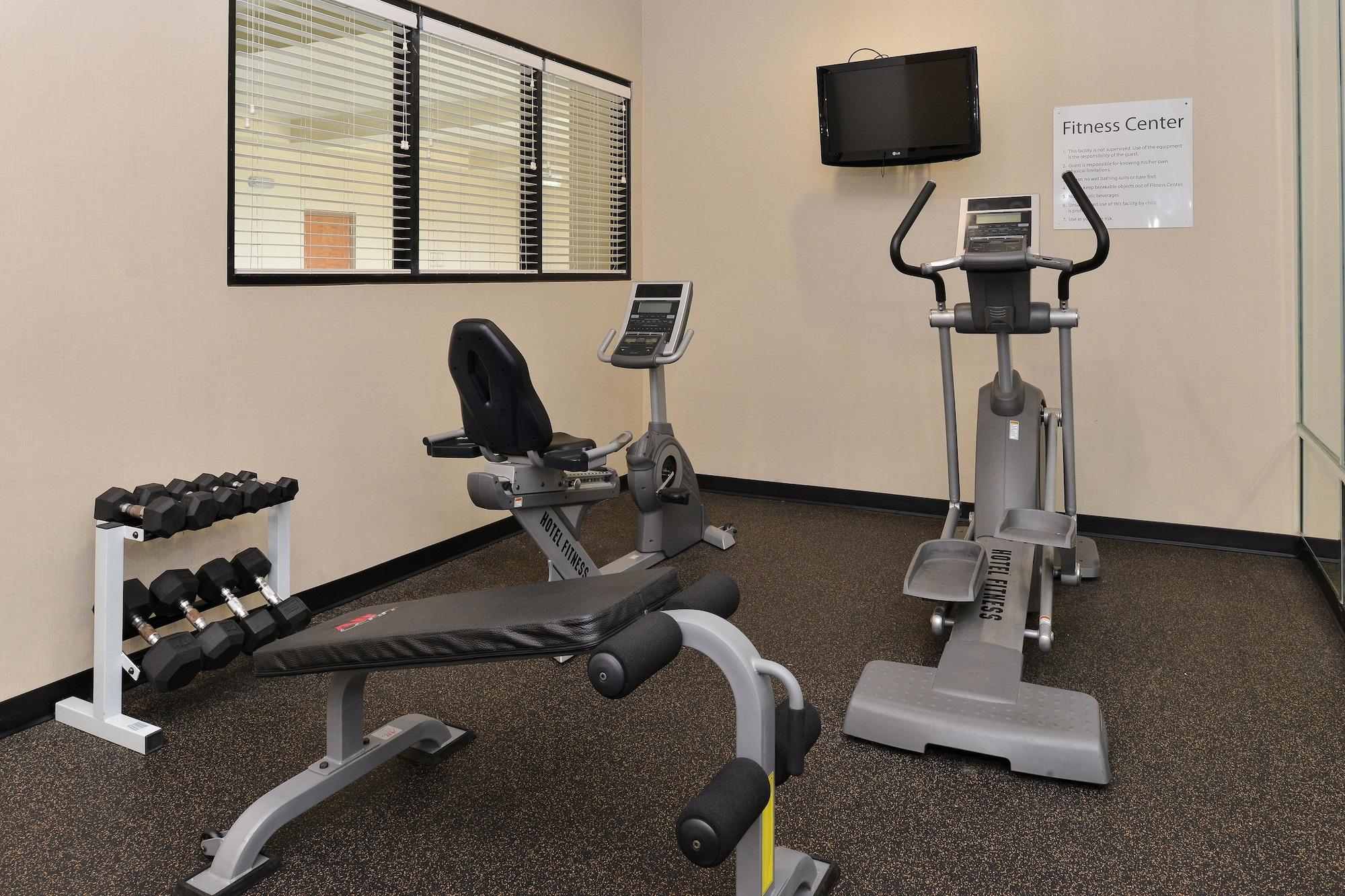 Gimnasio Holiday Inn Montgomery Airport South by IHG