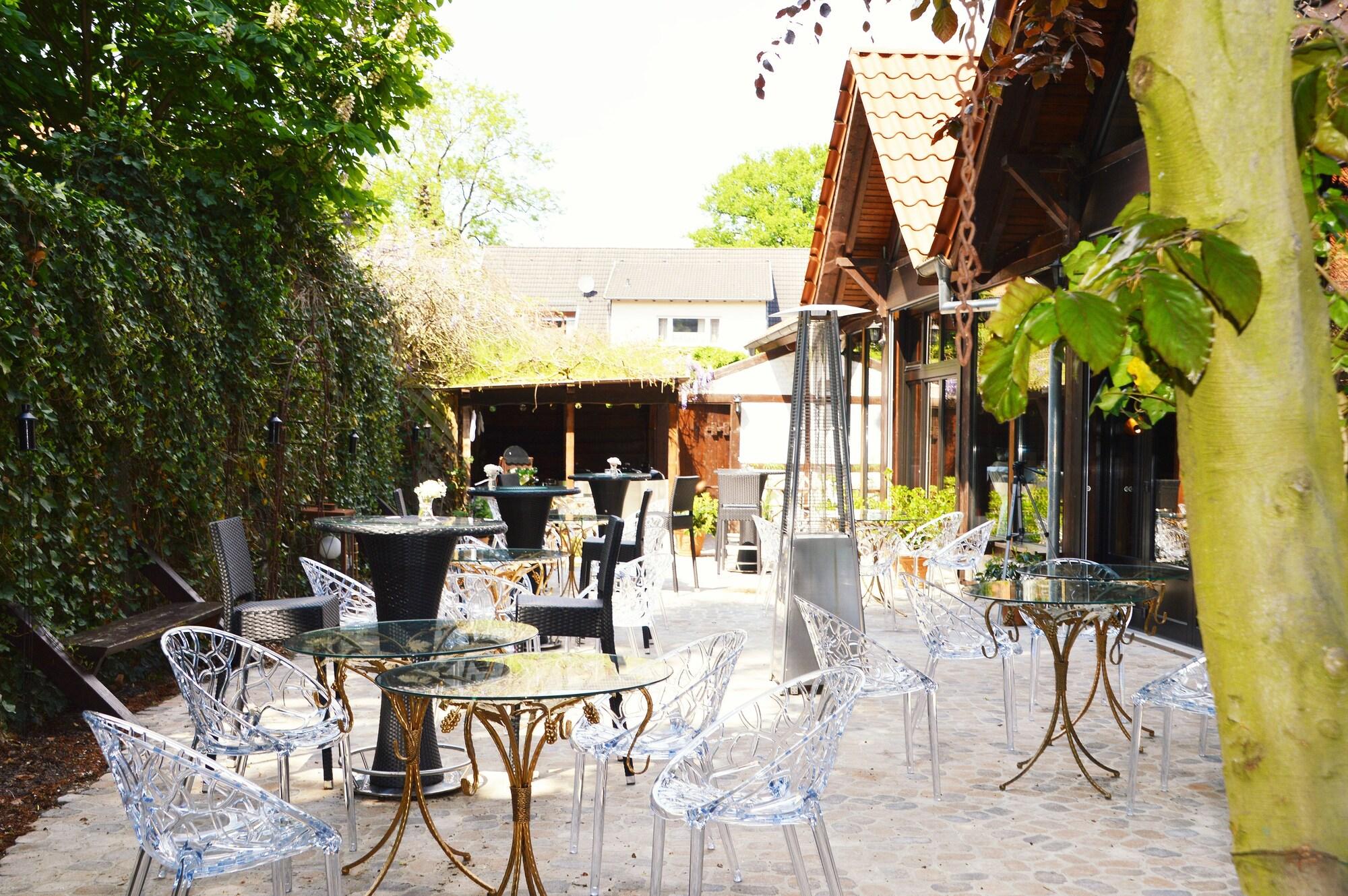 Varios Hotel & Restaurant Schulz