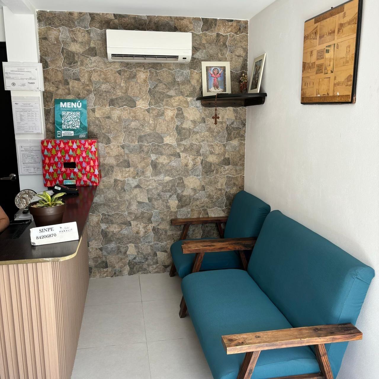 Vista Lobby Hotel Naralit