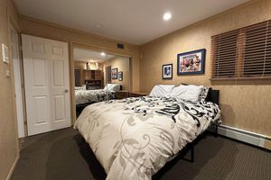 Alquiler Vacacional - Bethpage Black Ryder Cup Retreat/Spacious 4 bedroom w heated in-ground pool