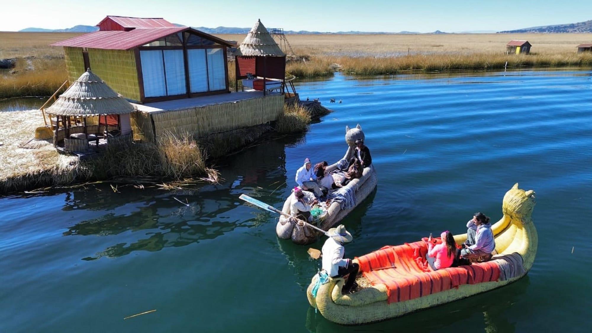 Varios UROS ARUMA URO LODGE