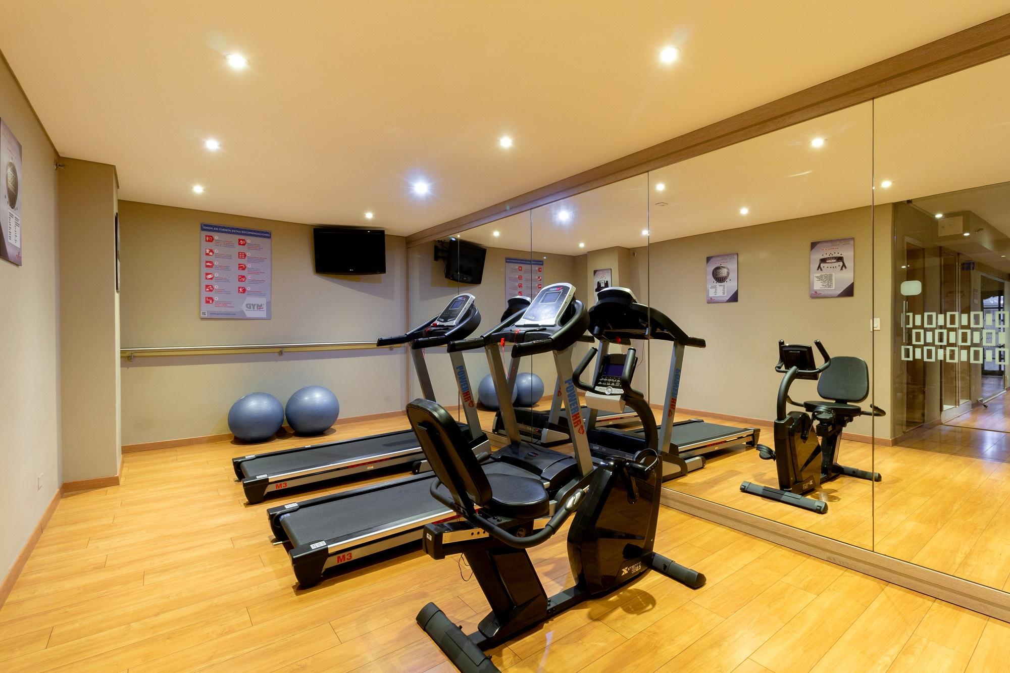 Gimnasio Hotel Rosales Plaza