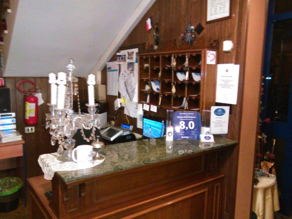 Vista Lobby Nuovo Hotel Moderno