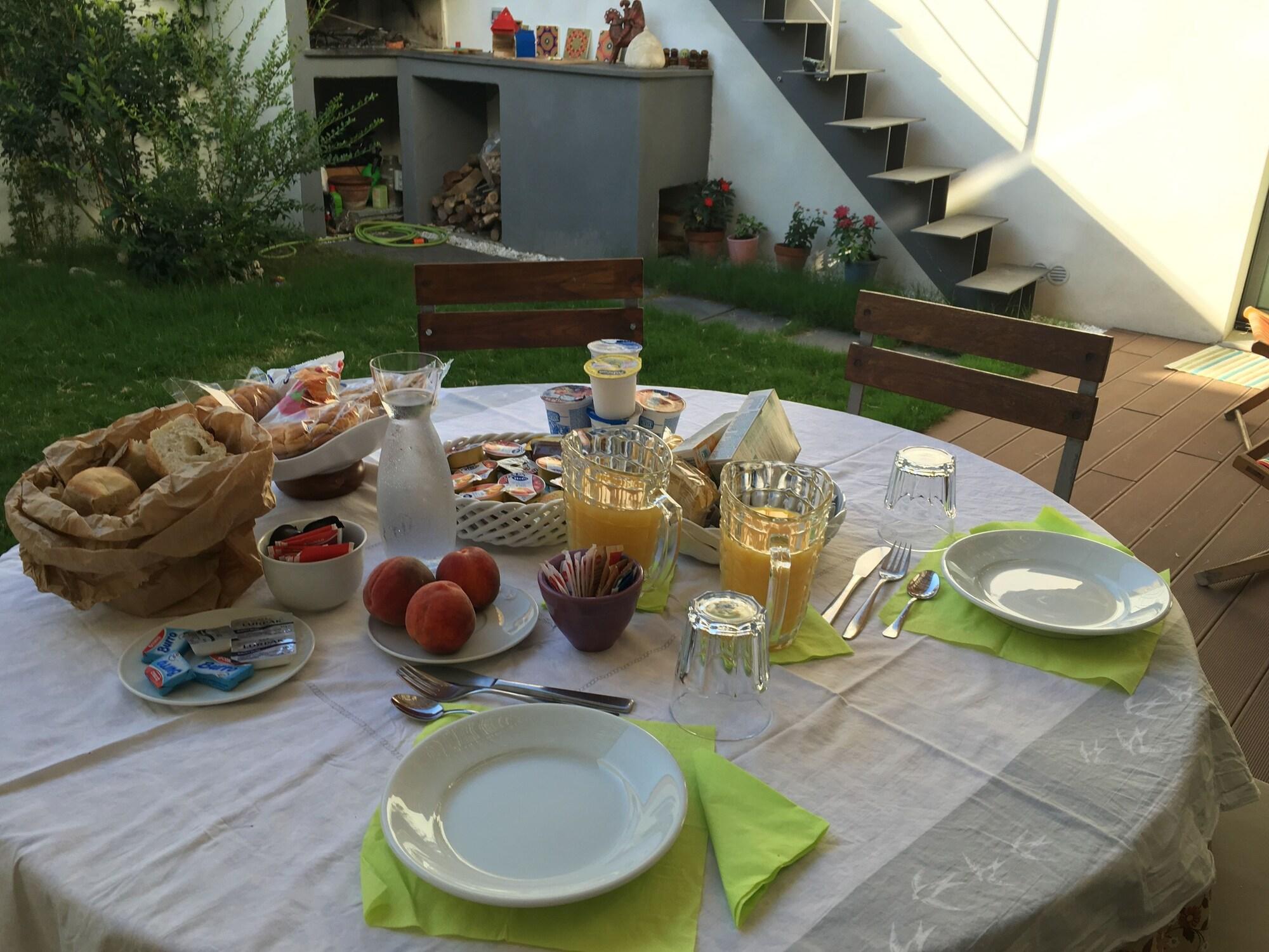 Varios Bed & Breakfast Il Carignano