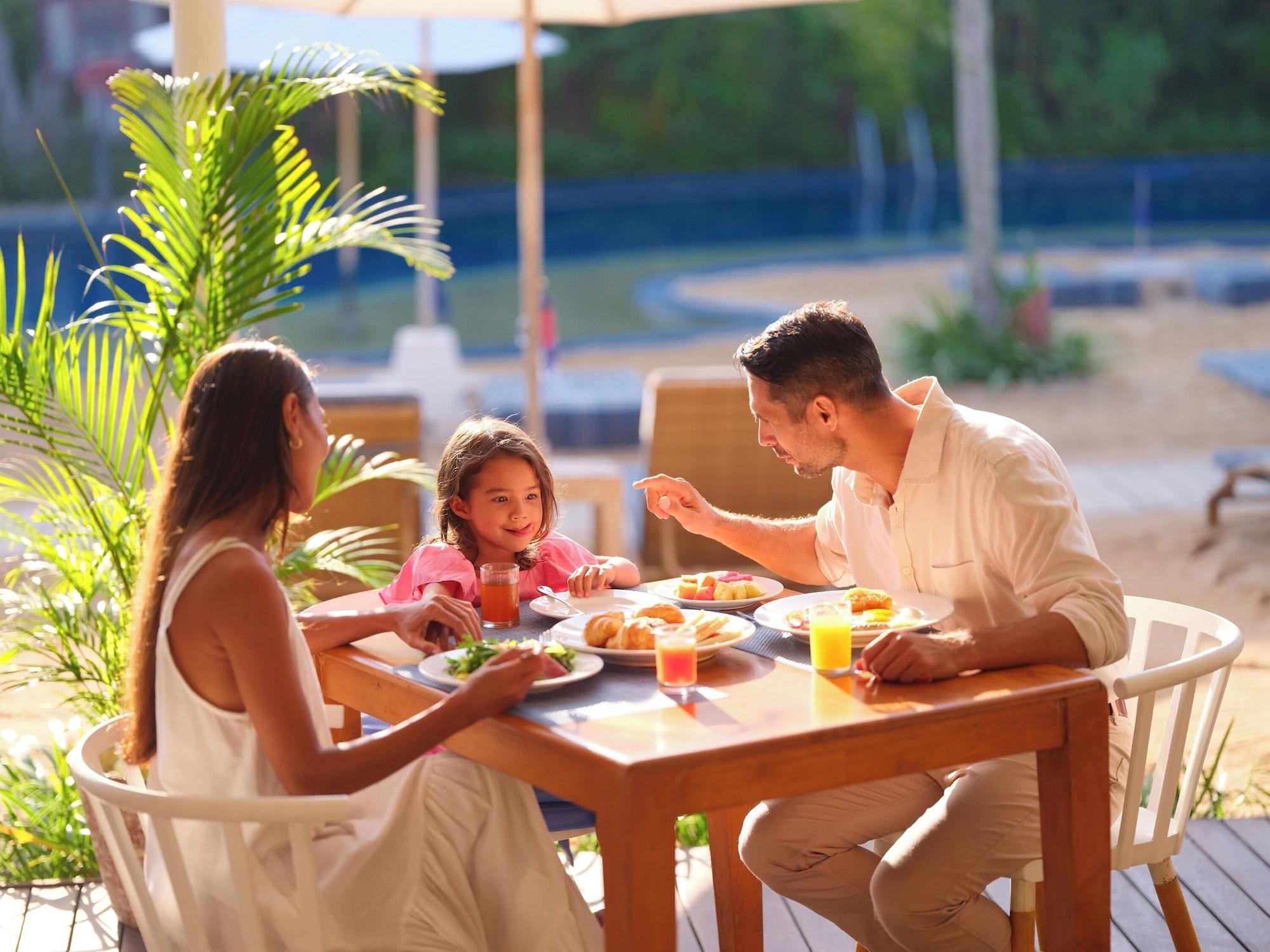 Restaurant Blu-Zea Resort by Double-Six