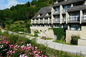 Alojamiento - Brit Hotel du Ban