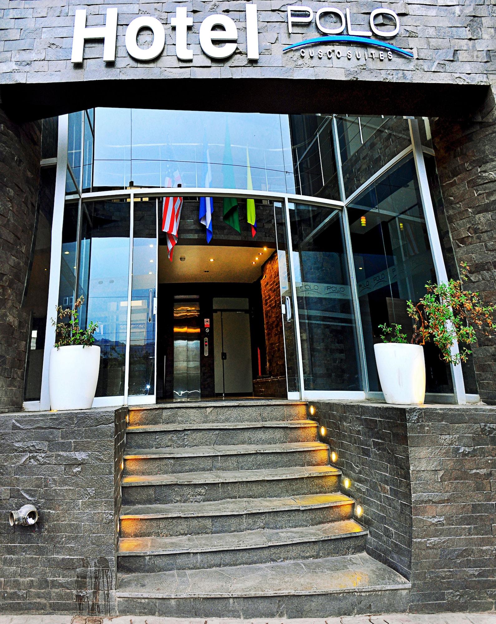 Vista Exterior Polo Cusco Suites